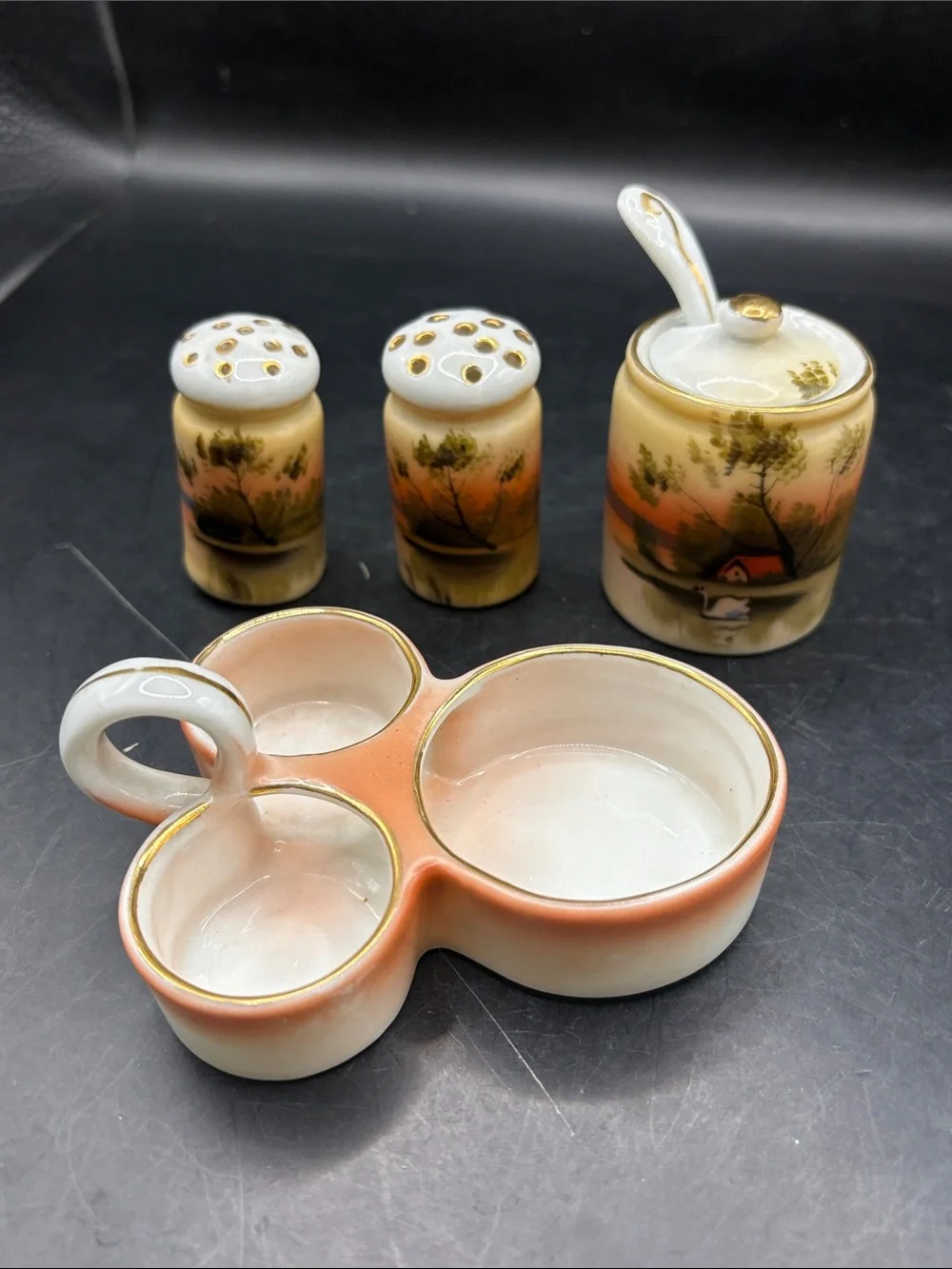 Hand-Painted Tree in Meadow Japan Condiment Set